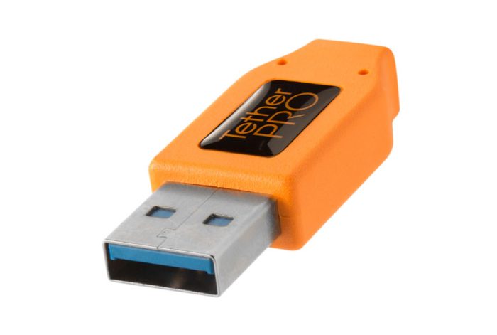 CUC3215 ORG TetherPro USB 3.0 to USB C 15 ORG usb a tip angle