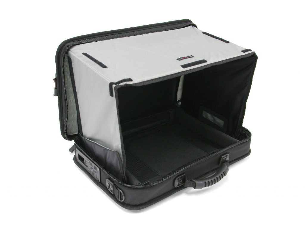 Seaport i-Visor LS Pro MAG Laptop Case. Photographic location case