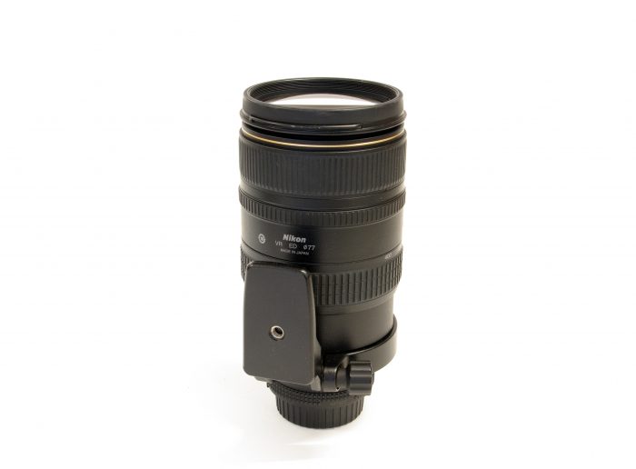 Nikon AF VR 80 400mm F4.5 5.6 ED 4
