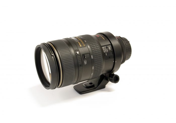 Nikon AF VR 80 400mm F4.5 5.6 ED 5